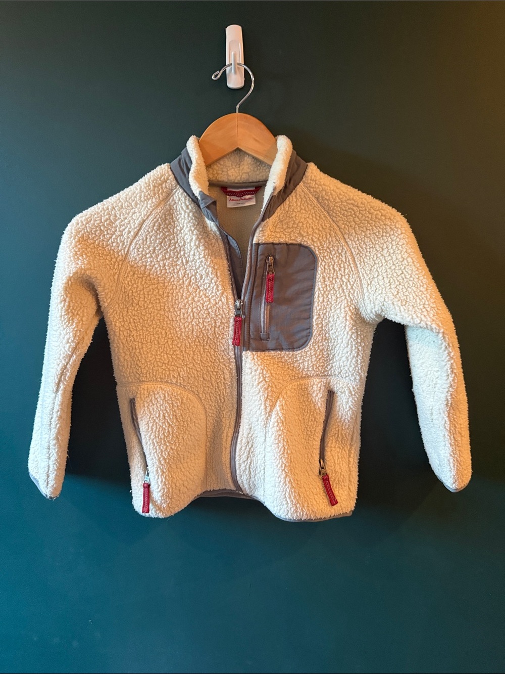 Hanna Andersson Cream Sherpa Jacket with Gray Trim and Red Zipper Pulls